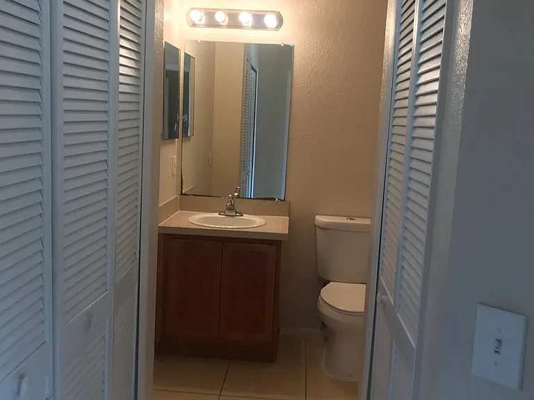 7709 Sugar Bend Dr — Photo 15