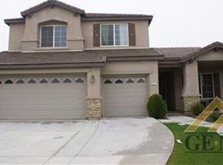 10517 Villa Serena Dr, Bakersfield, CA 93311