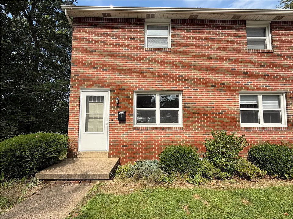 1195 Lynn St #7