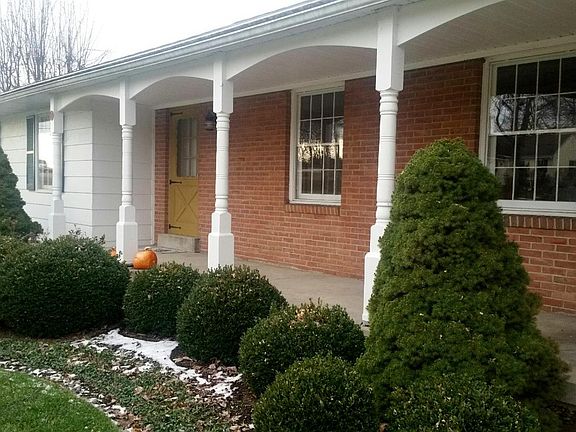 4th image of 27 Dazey Dr