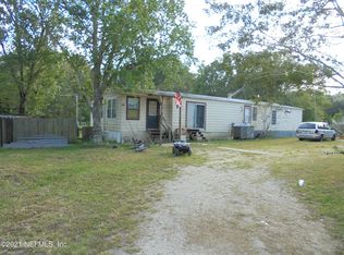 1741 Blue Jay Dr, Middleburg, FL 32068