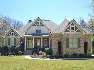 45 Oak Forest Dr, Oxford, GA 30054