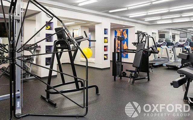 Rented by Oxford Property Group | media 25