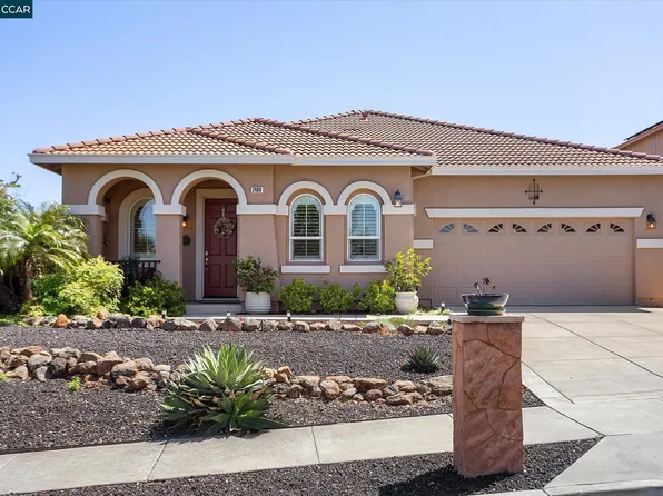 2400 Spyglass Dr, Brentwood, CA 94513