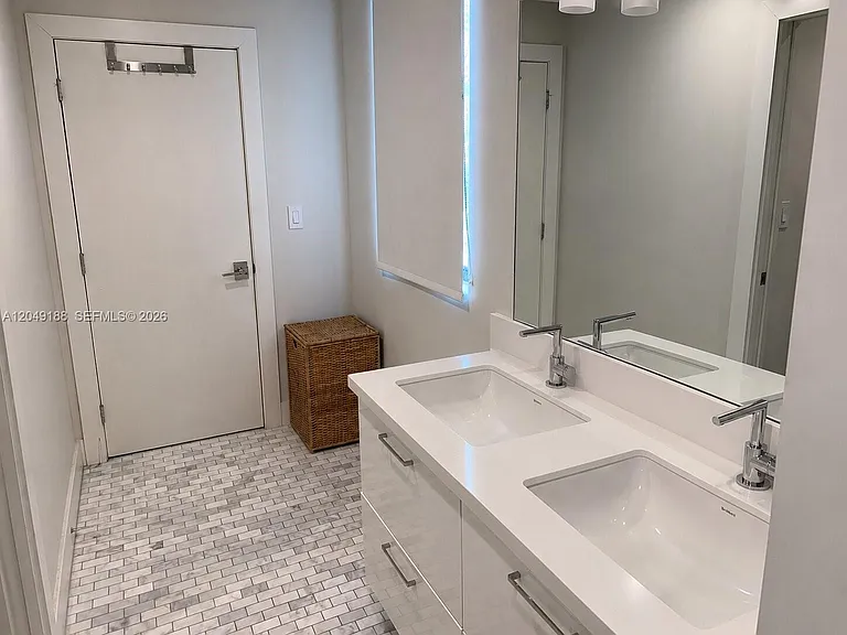 8631 Arboretum Ln — Photo 32