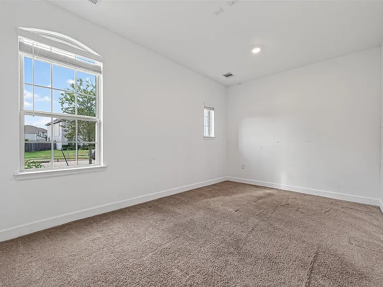 9626 Dancing Grass Dr — Photo 43