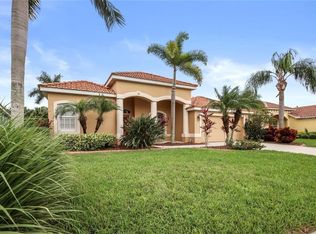 1944 Coconut Palm Cir, North Port, FL 34288