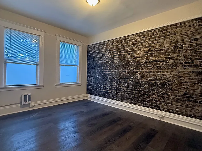 555 Eddy St #5 — Photo 1