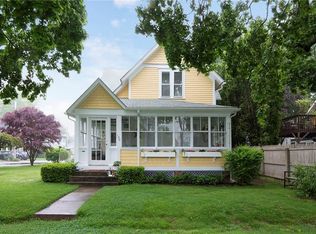 120 Orchard Ave, South Kingstown, RI 02879