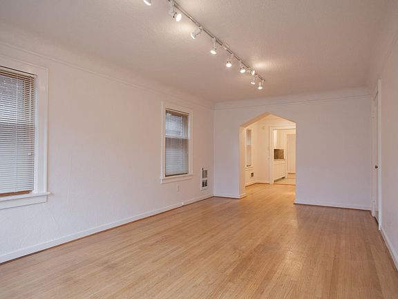 2nd image of 715 10th Ave E #2