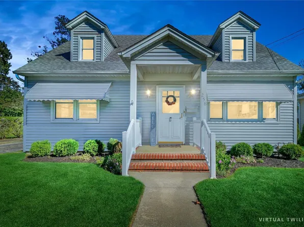 258 Fishel Avenue, Riverhead, NY 11901