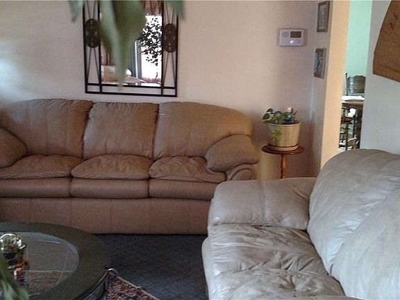 5th image of 17326 Lotus Dr