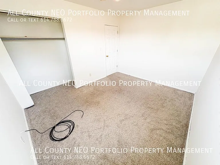 1748 Ward Rd — Photo 18