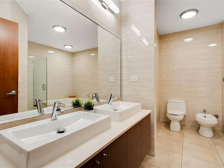 120 Chardon Ave #302 — Photo 15