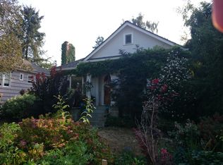 7124 Woodside Pl SW, Seattle, WA 98136