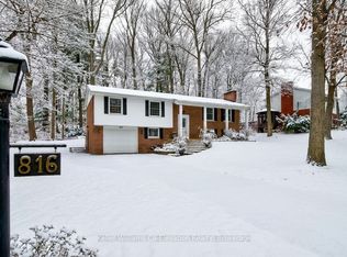 816 Portage Park Ln, Midland, ON L4R5G3