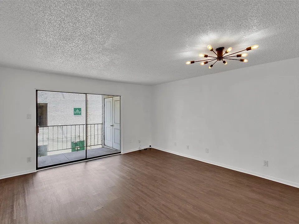2830 S Bartell Dr #23