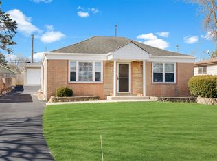 4030 N Washington St, Westmont, IL