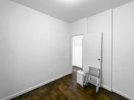 Rented by Keller Williams NYC | media 8