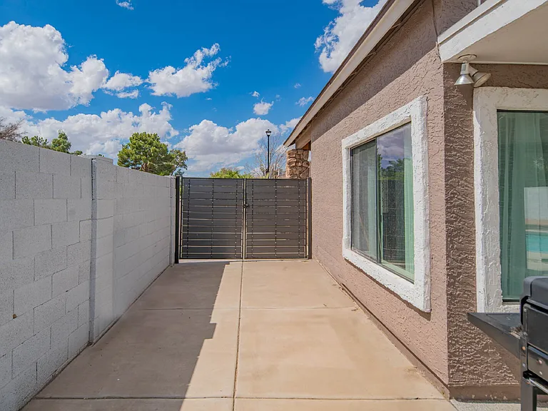 10615 N 63rd Dr — Photo 68
