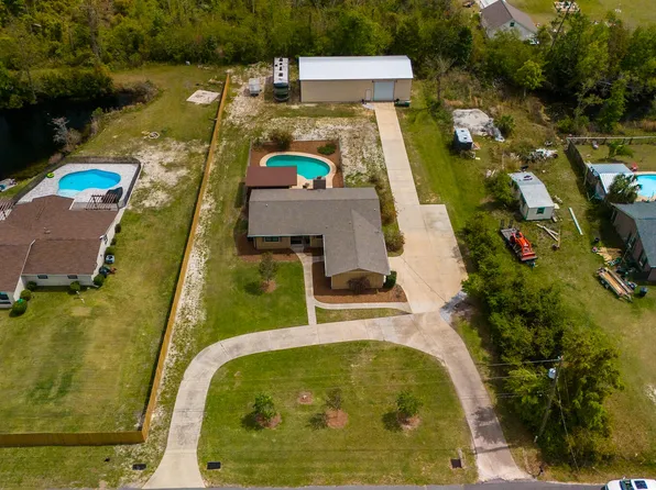 925 Radcliff Ave, Lynn Haven, FL 32444