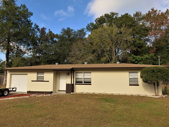 3rd image of 5203 Pennant Dr