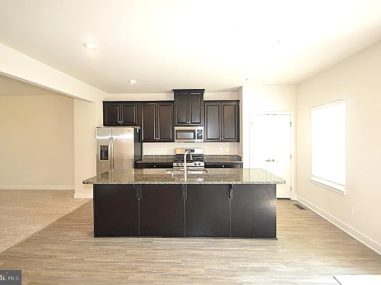 11328 Willow Green Cir — Photo 19