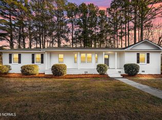 205 N Eden Dr, Washington, NC 27889