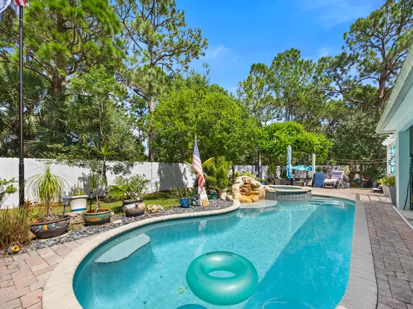 1073 SW Placetas Avenue, Port St Lucie, FL 34953