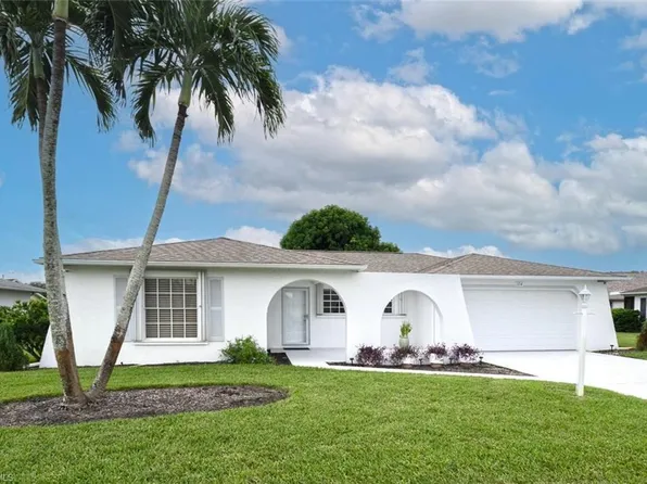 104 Picardy CT, NAPLES, FL 34112