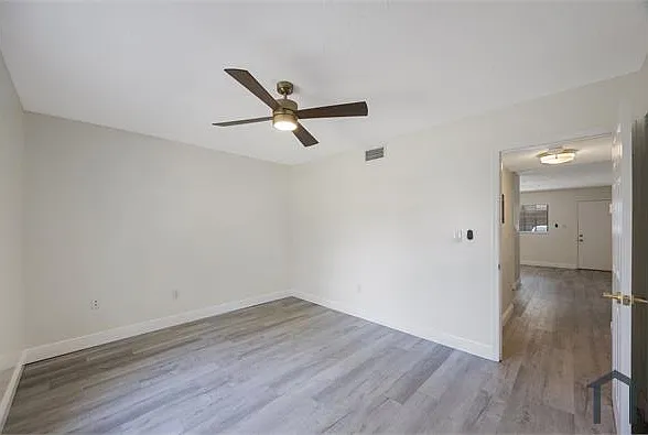 3111 W Horatio St #202 — Photo 17