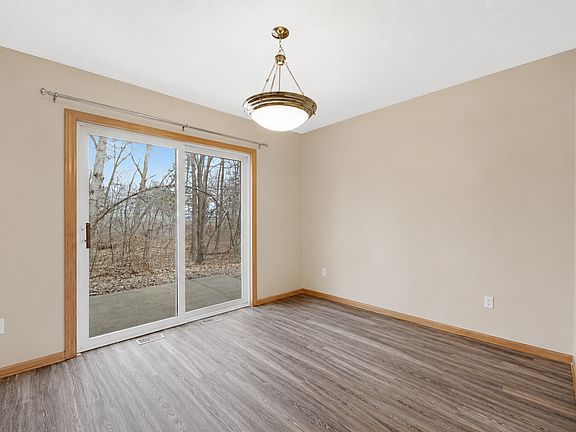 5th image of 29660 North Ct