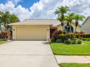 3690 103rd Ave N, Clearwater, FL 33762