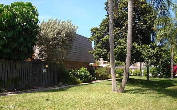 2nd image of 4039 Sandlewood Ln APT 1