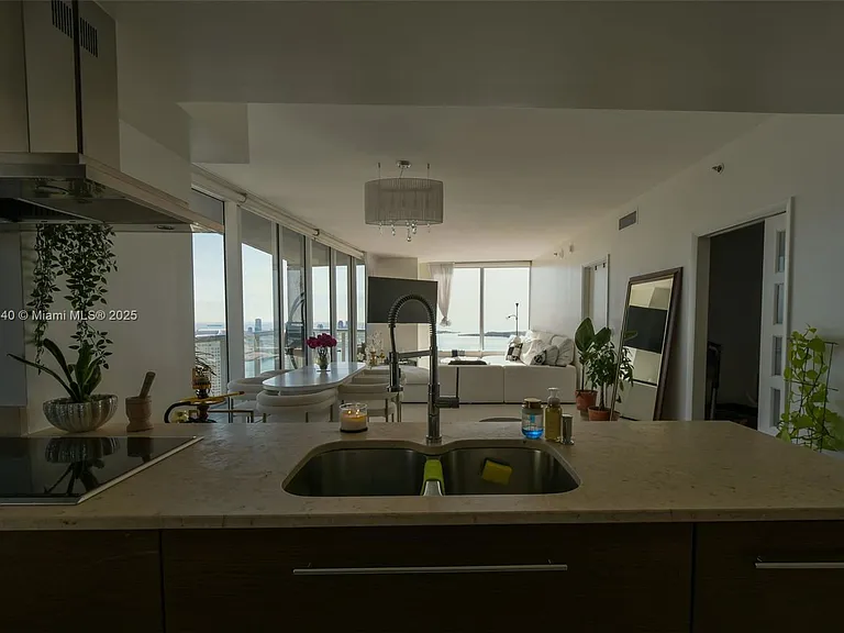 495 Brickell Ave #5102 — Photo 4