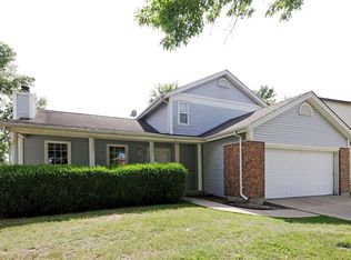 2737 Chapel View Dr, Florissant, MO