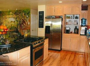 10928 Beckville Rd, Nevada City, CA 95959