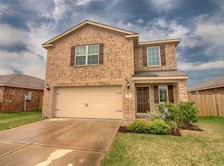 115 Golden Eagle Ct, La Marque, TX 77568