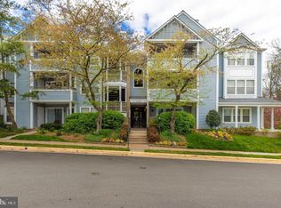 7707 Lafayette Forest Dr #61, Annandale, VA 22003