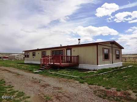 1st image of 32 E Country Ln #26