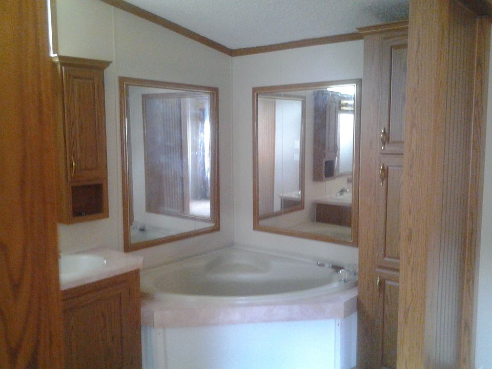 2nd image of 66 Sands Blvd