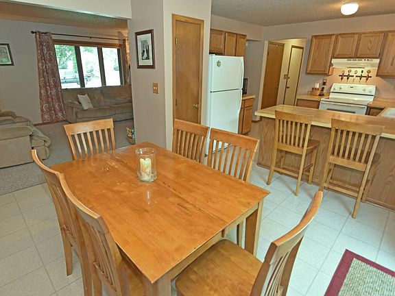 4th image of 1419 Erin Ln