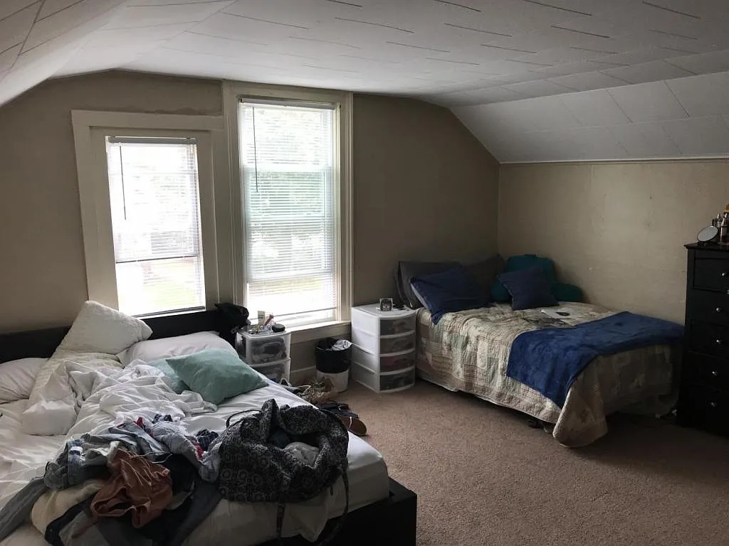 813 Prospect Avenue — Photo 4