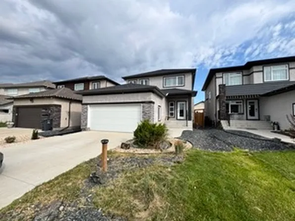 366 Bonaventure Dr W, Winnipeg, MB R3X 0N9