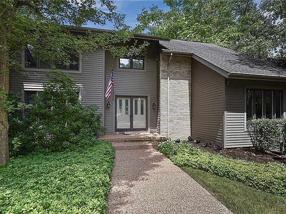3rd image of 30089 Gates Mills Blvd