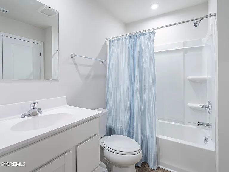 602 Cyprus Ct #602 — Photo 17