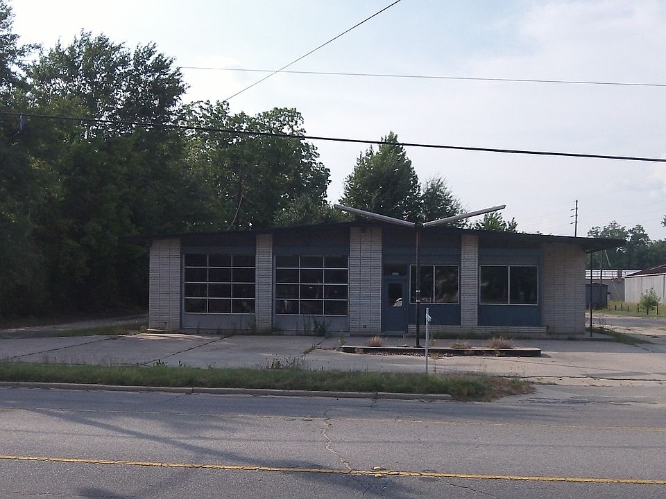 1st image of 333 E Columbia Ave
