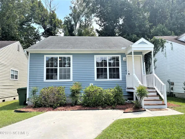 625 Varsity Drive, Wilmington, NC 28403