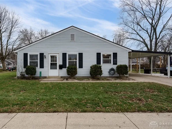 5101 Lauderdale Dr, Moraine, OH 45439