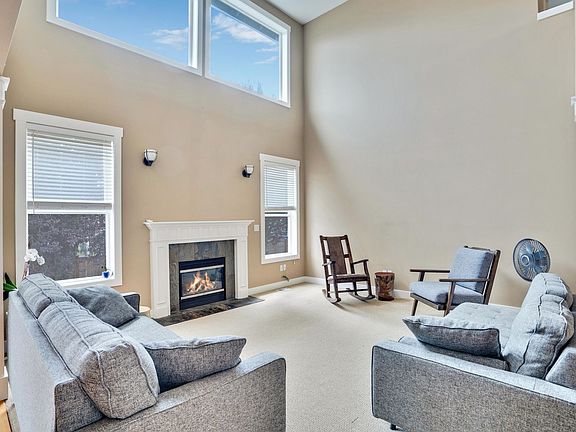 5th image of 8321 69th Avenue Ct E